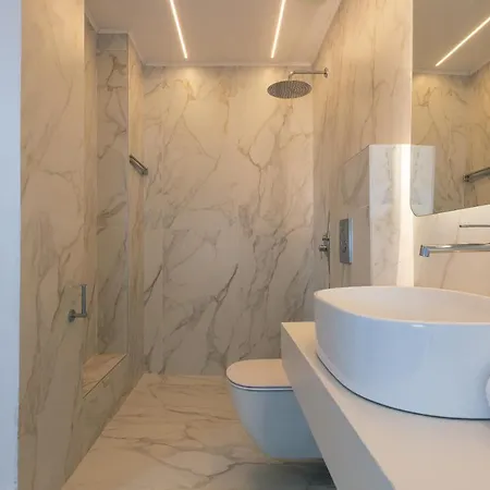 Epsilon Villa, Private Swimming Pool Garden, Panoramic Sunset Vila