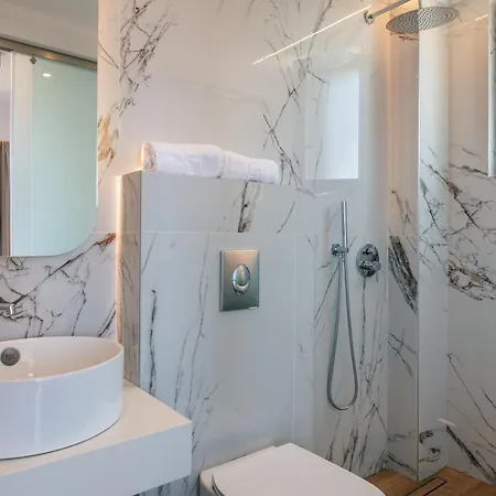 Vila Epsilon Villa, Private Swimming Pool Garden, Panoramic Sunset