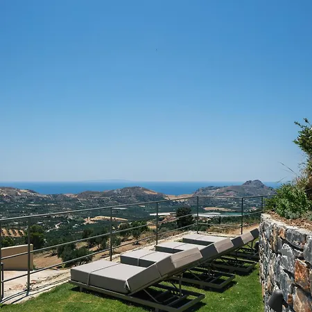 Epsilon Villa, Private Swimming Pool Garden, Panoramic Sunset *