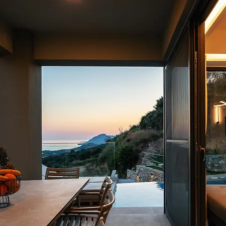 Epsilon Villa, Private Swimming Pool Garden, Panoramic Sunset Βίλα Ρέθυμνο