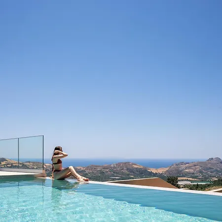 Epsilon Villa, Private Swimming Pool Garden, Panoramic Sunset *